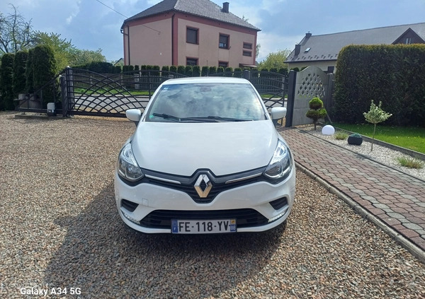 Renault Clio cena 42000 przebieg: 28000, rok produkcji 2019 z Brwinów małe 277